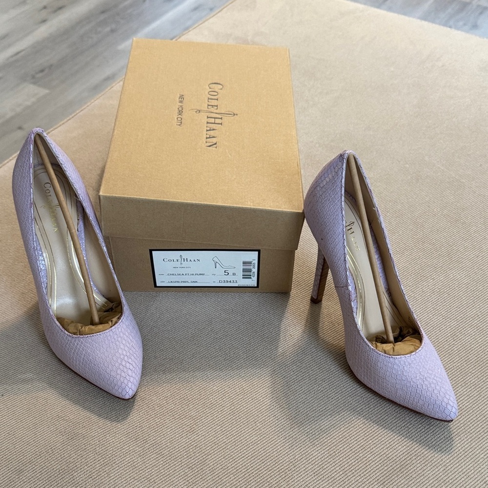 Cole Haan Women's Lilac Textured Heels